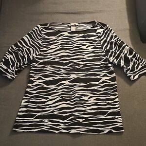 H&M Monochrome Zebra Print Top